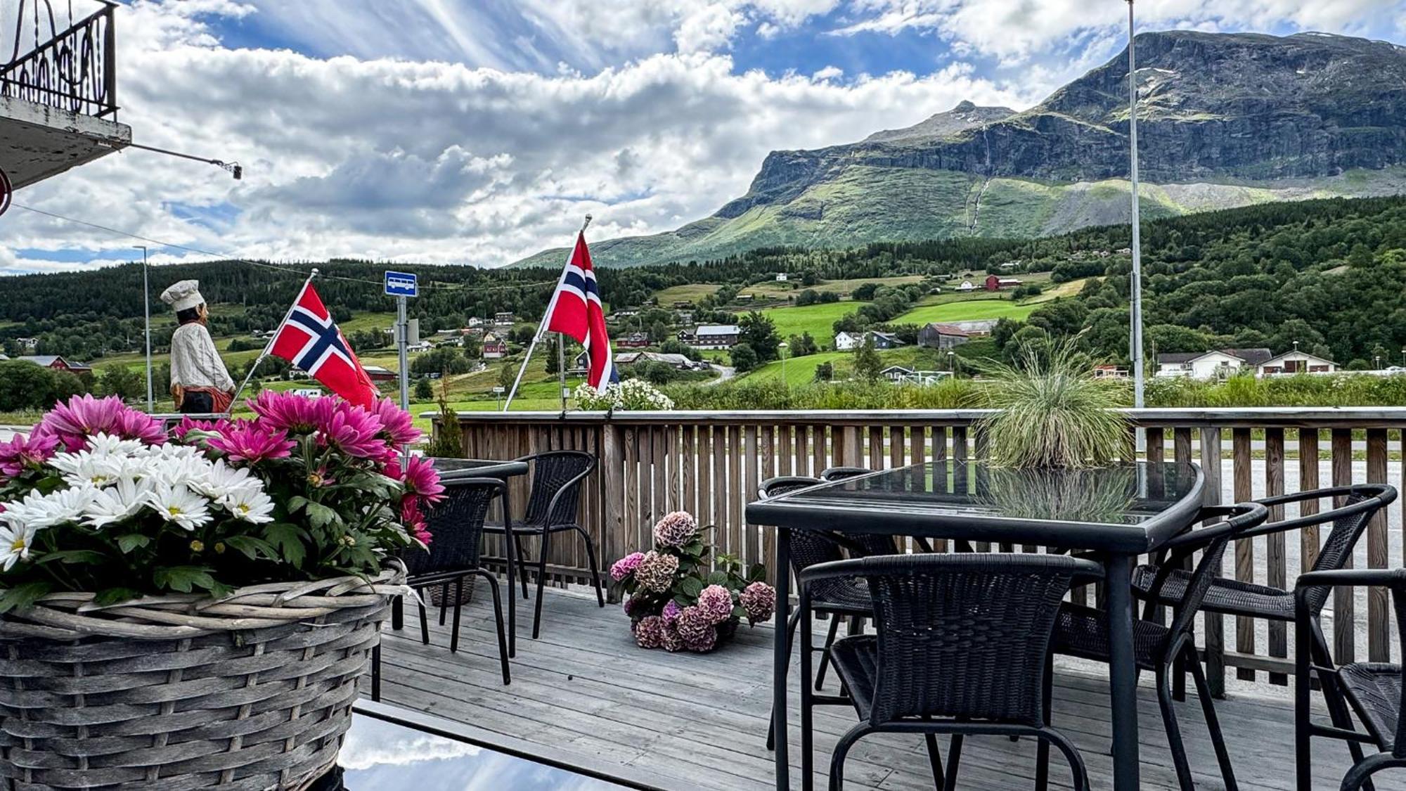 Mjosvang Kafe Vang I Valdres Exterior foto